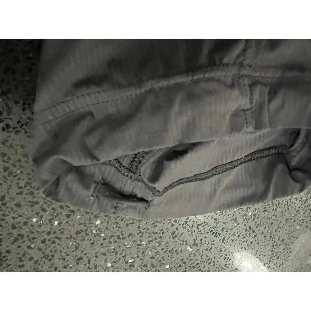 Lululemon Mens Black Textured Athletic Cargo Pants Size L